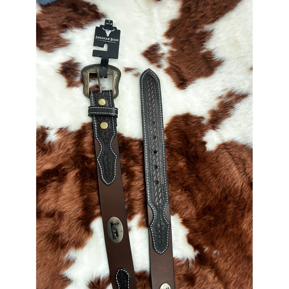 American Bison Mens‎ Western Leather Belt Brown Black Praying Cowboy 30-32